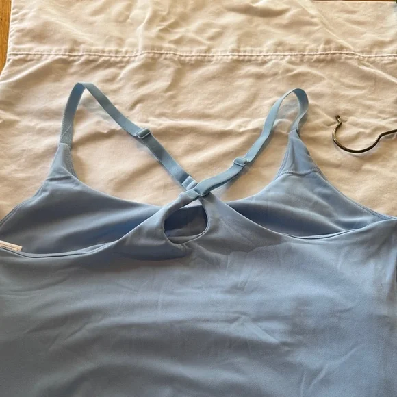 Sky Blue Women's Chemise Tennis Dress size Medium pads have been taken out - Picture 3 of 9